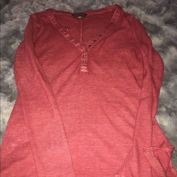 Rock Republic lightweight Henley! - Picture 2 of 5